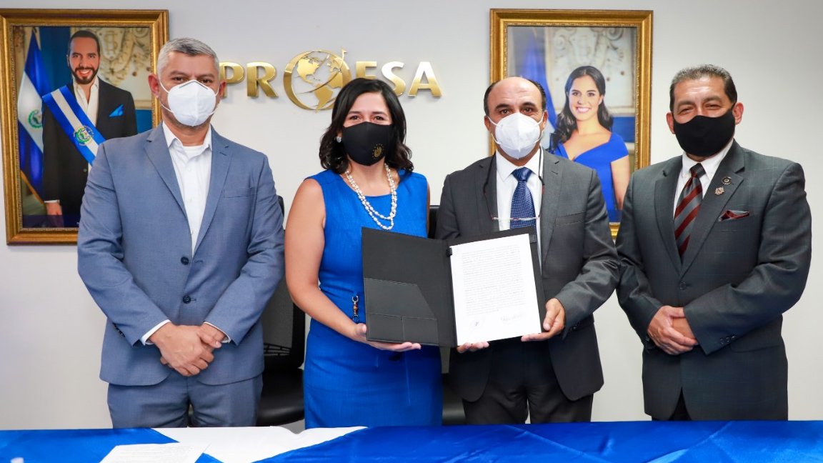 Gobierno firma segundo contrato de estabilidad jurídica con empresa de energía renovable gobierno-firma-segundo-contrato-de-estabilidad-juridica-con-empresa-de-energia-renovable